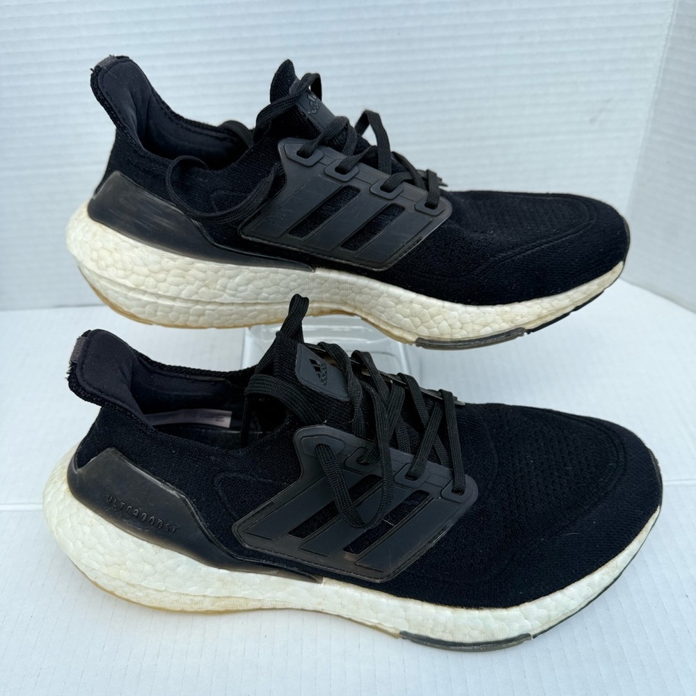 Adidas Ultraboost 21 Black Low Top Athletic Running Sneakers Womens Size US 9